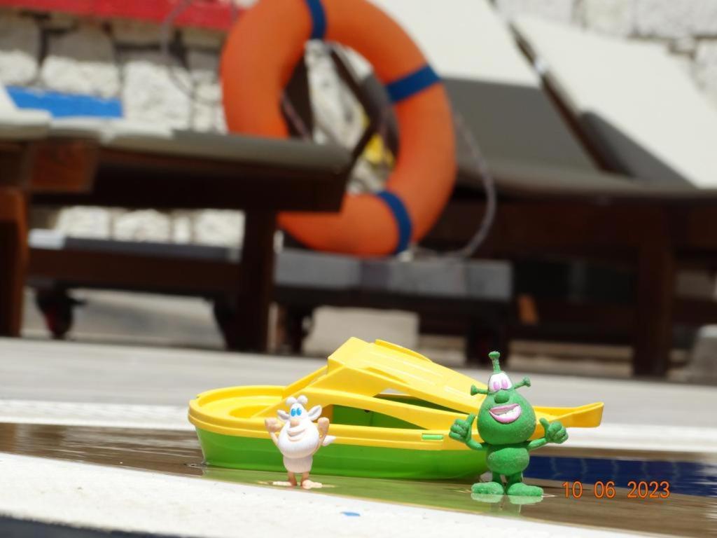 Surya Butik Hotel Alacatı Bagian luar foto