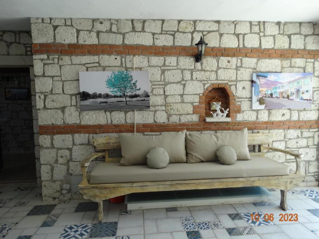 Surya Butik Hotel Alacatı Bagian luar foto