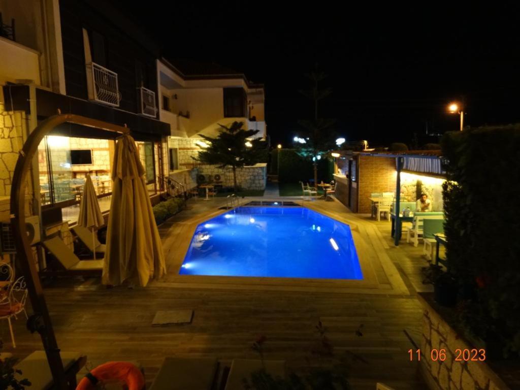 Surya Butik Hotel Alacatı Bagian luar foto